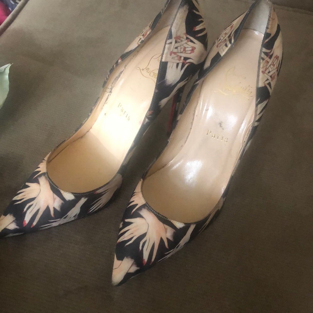 Authentic Christian louboutin heel dust bag & box